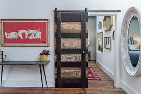 High-design Loft on Historic Alley Park Free