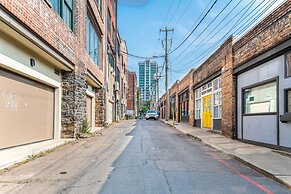High-design Loft on Historic Alley Park Free