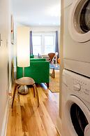 Downton Annie Apartment Two 2BD 1BA Parking