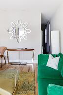 Downton Annie Apartment Two 2BD 1BA Parking