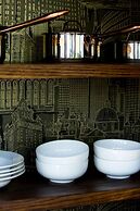 80 LEX 201 Exquisite Downtown Lodging