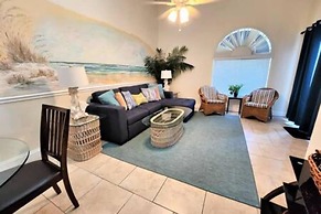 Oceanview Penthouse Deluxe Sleeps 6 Pe109