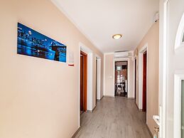 Holiday Home Villa Vesna Lux