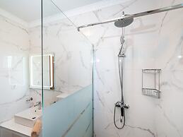 Holiday Home Villa Vesna Lux