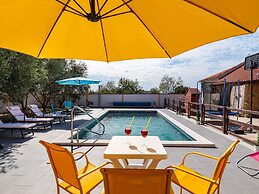 Holiday Home Villa Vesna Lux