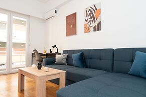 Contemporary Chic Apartment in Athens