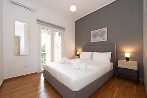 Contemporary Chic Apartment in Athens