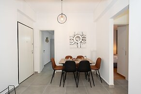 Contemporary Chic Apartment in Athens