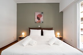 Contemporary Chic Apartment in Athens