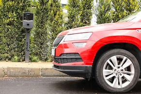 Garden Mode Airport Hotel