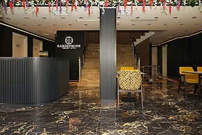 Garden Mode Airport Hotel