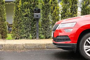 Garden Mode Airport Hotel