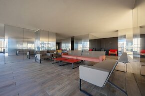 Modern Apartment by Renters Prestige