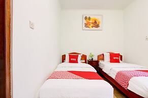 OYO 93789 Mbah Carik Homestay Syari'ah