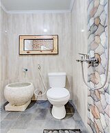 OYO 93789 Mbah Carik Homestay Syari'ah