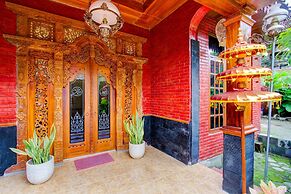 OYO 93789 Mbah Carik Homestay Syari'ah