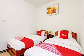 OYO 93789 Mbah Carik Homestay Syari'ah