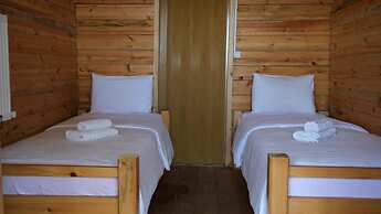 ÇINARSUYU TABİAT PARKI BUNGALOV