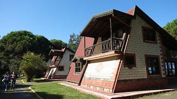 ÇINARSUYU TABİAT PARKI BUNGALOV