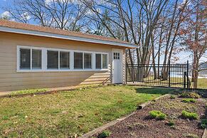 Cozy Lakefront Studio On Long Lake! Home by RedAwning