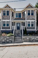 Downton Annie Apartment One 2BD 1BA Parking