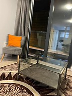 Luxury 9ine Lux Cosy 2 Bedroom Apartment