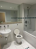 Luxury 9ine Lux Cosy 2 Bedroom Apartment