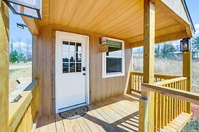 Cozy Decatur Cabin w/ Views ~ 1 Mi to Riverfront!