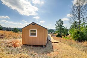 Cozy Decatur Cabin w/ Views ~ 1 Mi to Riverfront!