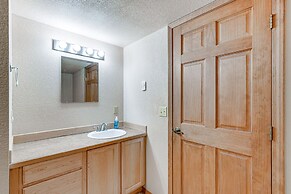 Beautiful Wasilla Home Rental w/ Deck & Gas Grill!