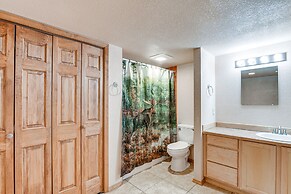 Beautiful Wasilla Home Rental w/ Deck & Gas Grill!