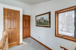 Beautiful Wasilla Home Rental w/ Deck & Gas Grill!