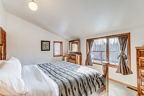 Beautiful Wasilla Home Rental w/ Deck & Gas Grill!