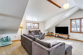 Beautiful Wasilla Home Rental w/ Deck & Gas Grill!