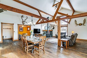 Beautiful Wasilla Home Rental w/ Deck & Gas Grill!