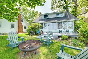 Coastal Lake Erie Cottage w/ Amazing Water Views!