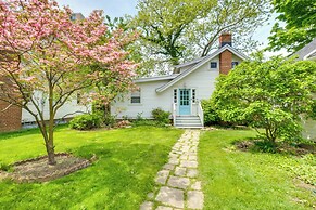 Coastal Lake Erie Cottage w/ Amazing Water Views!