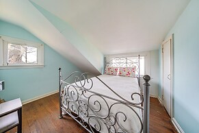 Coastal Lake Erie Cottage w/ Amazing Water Views!