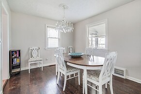 Coastal Lake Erie Cottage w/ Amazing Water Views!