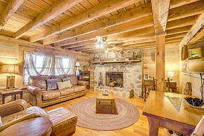 Serene Townsend Cabin Rental w/ Hot Tub & Grill!