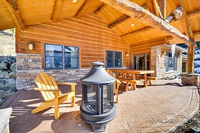 Remote Mountainside Cabin By Stillwater River