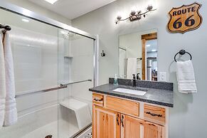 Modern Cabin w/ Hot Tub: Near Tail of the Dragon!