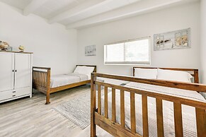 Cozy Fort Walton Beach Escape w/ Private Patio!