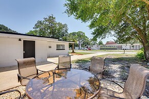 Cozy Fort Walton Beach Escape w/ Private Patio!