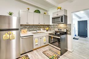 Cozy Fort Walton Beach Escape w/ Private Patio!