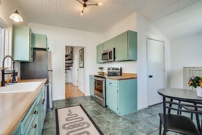 Saint Paul Vacation Rental Near Shopping & Dining!