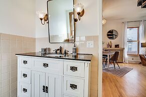 Saint Paul Vacation Rental Near Shopping & Dining!