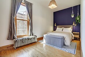Saint Paul Vacation Rental Near Shopping & Dining!