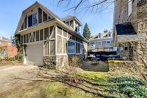 Cozy Niagara Falls Cottage w/ Gas Grill + Patio!