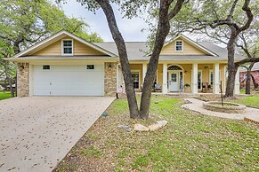 5 Mi to Belton Lake: Peaceful Home w/ Hot Tub